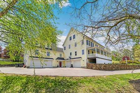 12R Phillips Drive Newburyport, MA 01950