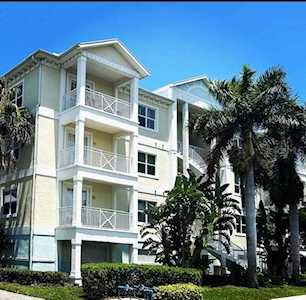 7830 34th Ave W #102 Bradenton, FL 34209