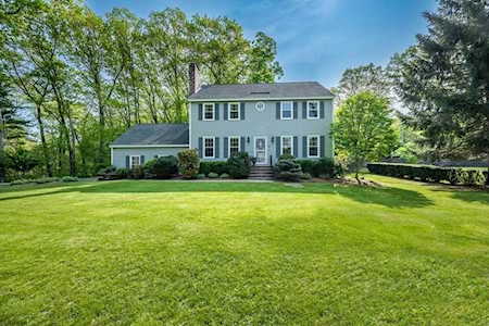 40 Chester Street Andover, MA 01810