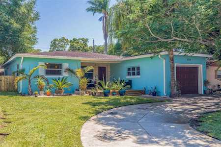 8328 41st Ave N St. Petersburg, FL 33709