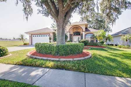 6831 Hermitage Drive Lakeland, FL 33810