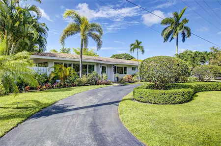 2615 NE 26th St Fort Lauderdale, FL 33305