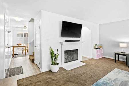 966 N Mollison Ave El Cajon, CA 92021