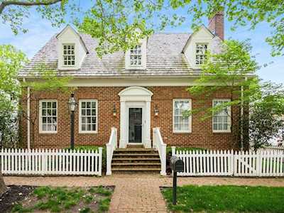 4516 Queen Ann Street New Albany, OH 43054