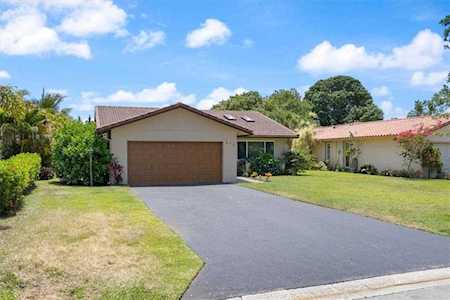 877 NW 87th Ave Coral Springs, FL 33071