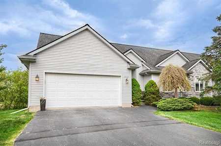 10164 Hawthorne Ridge Rd Goodrich Vlg, MI 48438