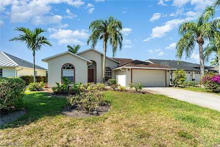 5240 Malvern Ct Naples, FL 34112