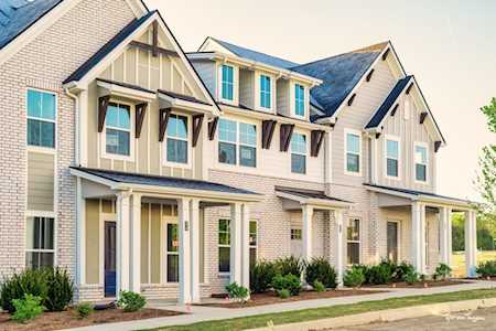211 Dameron Drive Hendersonville, TN 37075