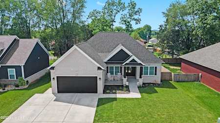 503 Deep Creek Dr Shepherdsville, KY 40165