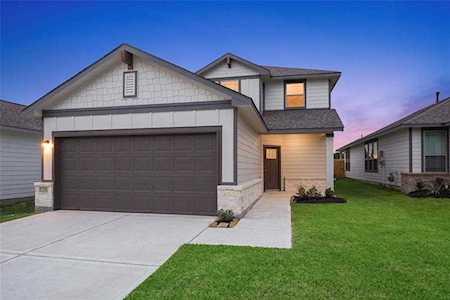 1175 Bluebonnet Trl Bellville, TX 77418