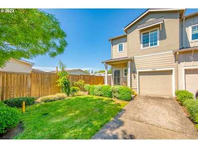 12249 SW Pond LN Portland, OR 97224