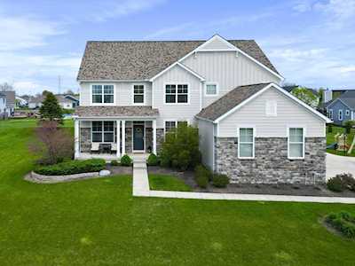 140 White Barn Parkway Ostrander, OH 43061