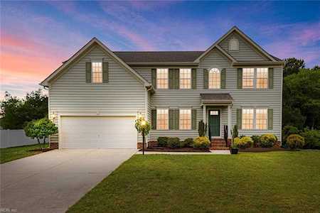 4052 Penzance Place Williamsburg, VA 23188