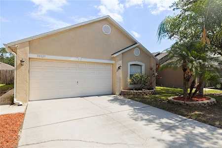30327 Birdhouse Dr Wesley Chapel, FL 33545