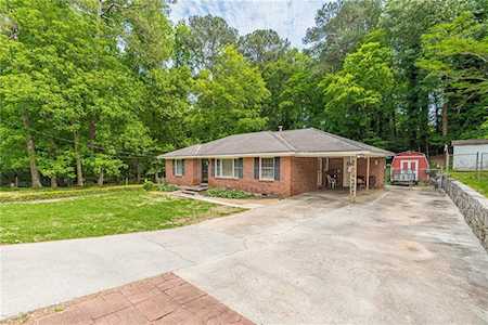 1563 Dresden Drive NE Brookhaven, GA 30319