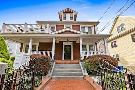 9 Park St #8 Boston, MA 02122
