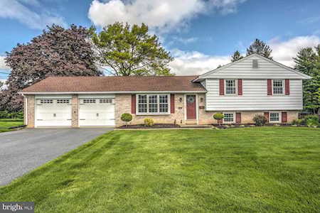 411 W Broad St New Holland, PA 17557
