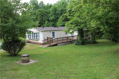6174 Sussex Trail Pleasant Garden, NC 27313