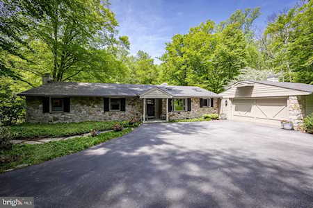 2762 Horseshoe Trl Chester Springs, PA 19425