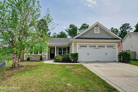 401 Blue Pennant Court Sneads Ferry, NC 28460