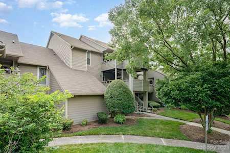 2505 Stockbridge Dr Charlotte, NC 28210
