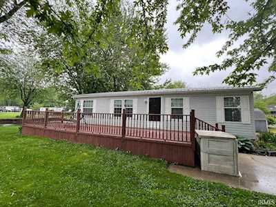 9113 S Faye Lane Claypool, IN 46510