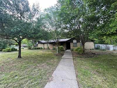 2746 Manchester Lane Grapevine, TX 76051