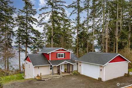 25178 State Route 525 Greenbank, WA 98239