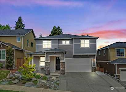 1030 S 195th Place Des Moines, WA 98148