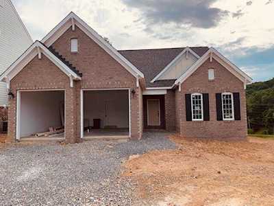 5004 SW Claremont Roanoke, VA 24014