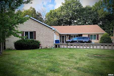 913 11th Avenue C Court Silvis, IL 61282