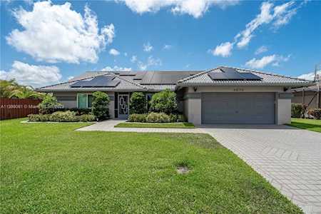 9676 El Clair Ranch Rd Boynton Beach, FL 33437