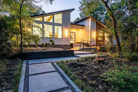 1633 Junior Drive Dallas, TX 75208