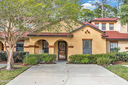 724 Ginger Mill DR St Johns, FL 32259