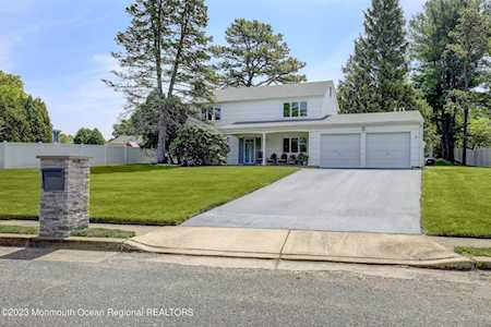 20 Fairview Rd Marlboro, NJ 07746