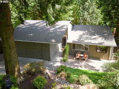 3917 SW Cullen BLVD Portland, OR 97221