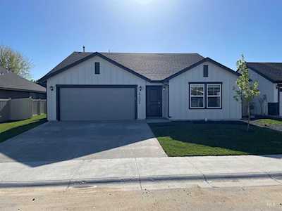 17002 N Gwinnett Ave Nampa, ID 83687