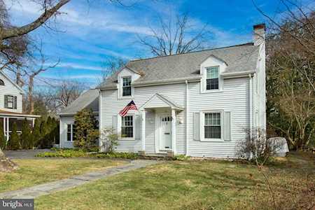 215 Burd St Pennington, NJ 08534