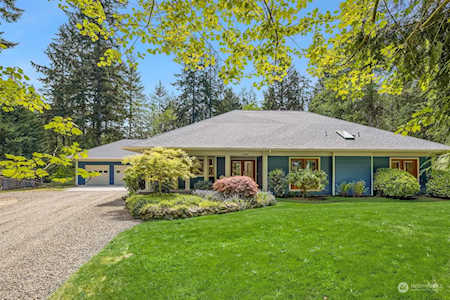 6501 NE Marshall Rd Bainbridge Island, WA 98110