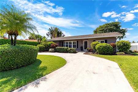 702 Avocet Rd Delray Beach, FL 33444