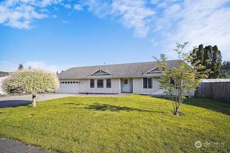 405 Brierwood Ct SE Castle Rock, WA 98611
