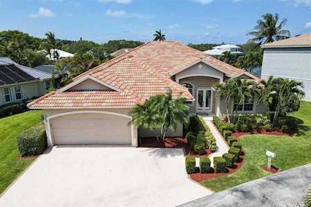 8295 SE Governors Way Hobe Sound, FL 33455