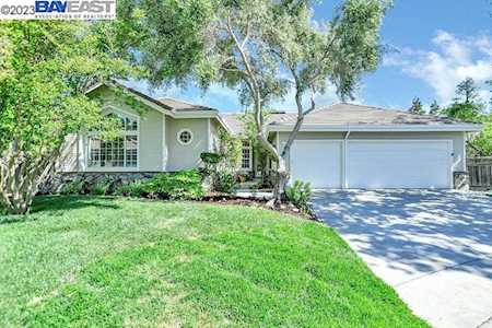 2142 Palmer Dr Pleasanton, CA 94588