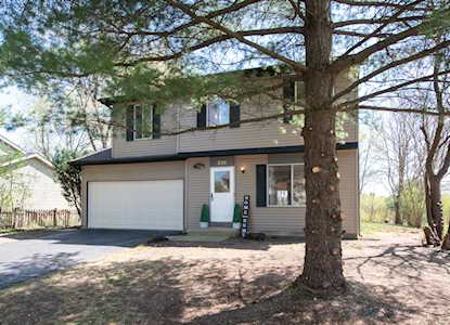 236 Westbrook Circle Naperville, IL 60565