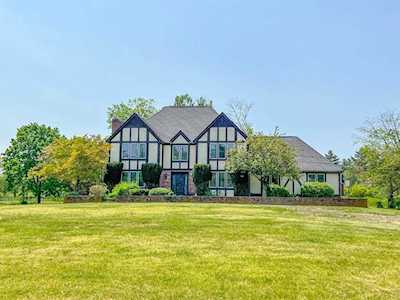 1077 North Street Walpole, MA 02081