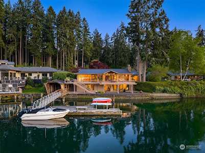 5416 NE Fletcher Landing Bainbridge Island, WA 98110
