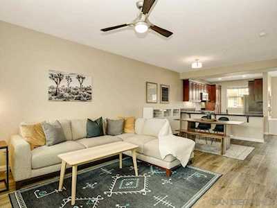8796 Aspenglow Pl #3 Santee, CA 92071