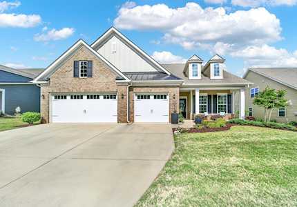 2961 Arches Bluff Circle Lancaster, SC 29720