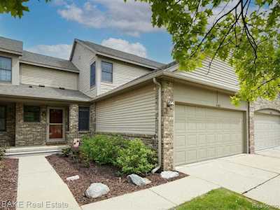 45013 Coachman Ct #74 Canton Twp, MI 48187