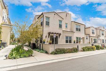 1961 Avenida Citron #114 Chula Vista, CA 91913